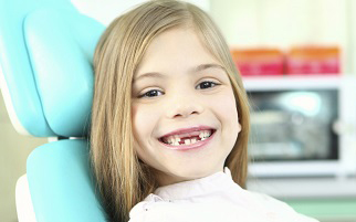 Dr Abdoney fixing teen girl smile